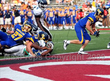 Thumbnail 1 in Winton Woods vs. Archbishop Moeller (Skyline Crosstown Showdown) photogallery.