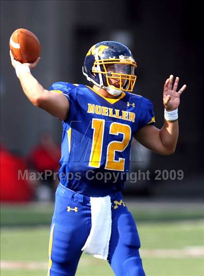 Thumbnail 3 in Winton Woods vs. Archbishop Moeller (Skyline Crosstown Showdown) photogallery.