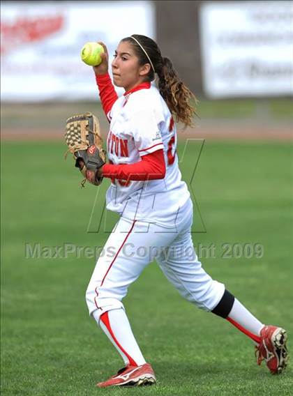 Thumbnail 2 in Cajon vs. Fullerton (Michelle Carew Classic) photogallery.