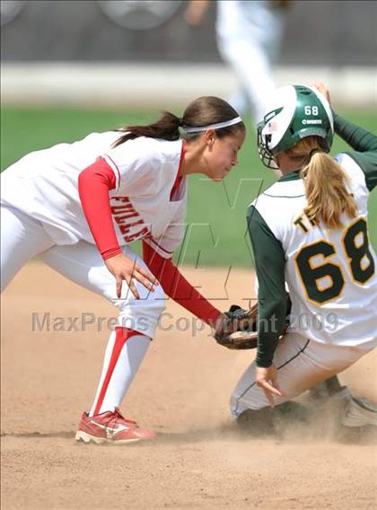 Thumbnail 2 in Cajon vs. Fullerton (Michelle Carew Classic) photogallery.