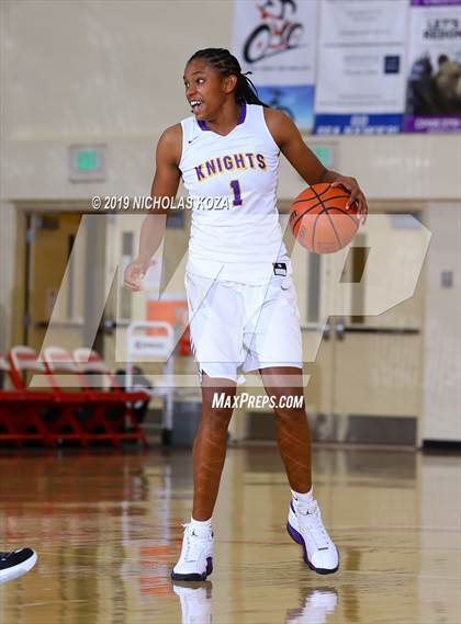 Thumbnail 3 in Lynwood vs. Harvard-Westlake (Battle at the Beach) photogallery.