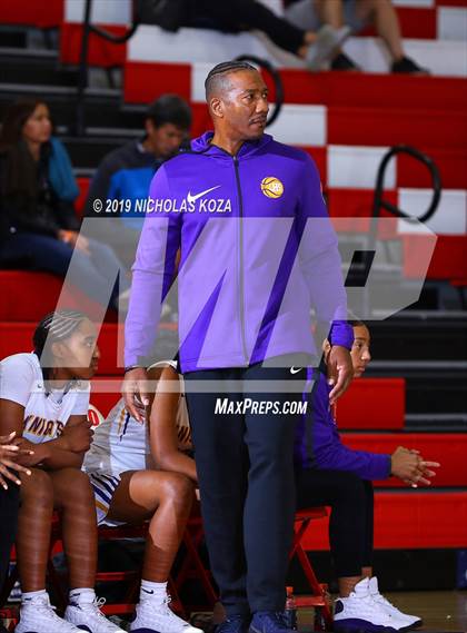 Thumbnail 2 in Lynwood vs. Harvard-Westlake (Battle at the Beach) photogallery.