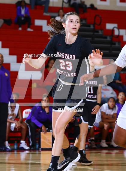Thumbnail 3 in Lynwood vs. Harvard-Westlake (Battle at the Beach) photogallery.