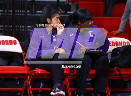 Thumbnail 3 in Lynwood vs. Harvard-Westlake (Battle at the Beach) photogallery.