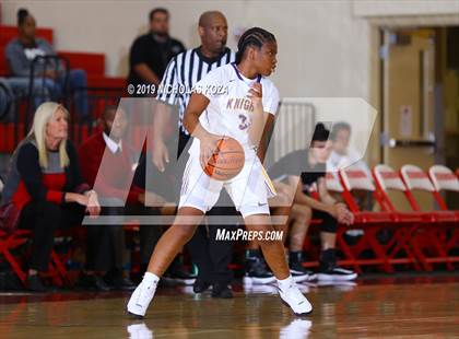 Thumbnail 2 in Lynwood vs. Harvard-Westlake (Battle at the Beach) photogallery.