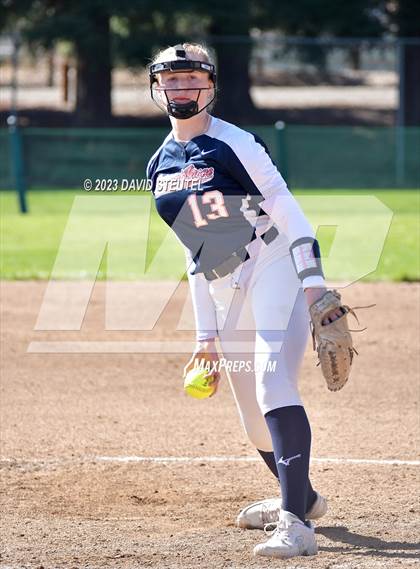 Thumbnail 1 in Ponderosa vs. Pleasant Grove (Stephanie LeDoux Tournament) photogallery.