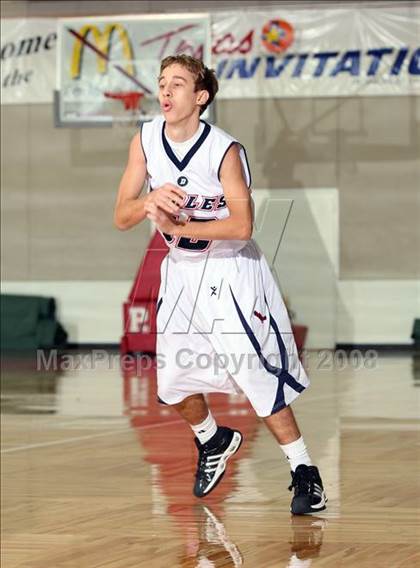 Thumbnail 1 in Smithson Valley vs. Dawson (McDonald's Texas Invitational) photogallery.