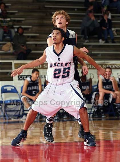 Thumbnail 1 in Smithson Valley vs. Dawson (McDonald's Texas Invitational) photogallery.