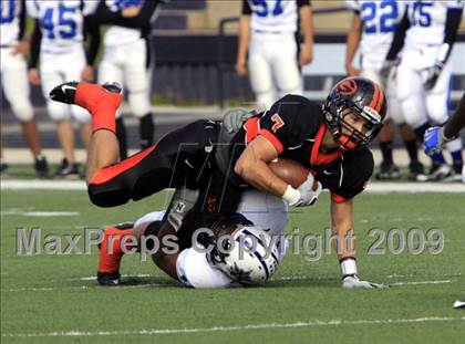 Thumbnail 1 in Navasota vs. Gilmer (Texas 3A Region 3 D1 Playoffs)  photogallery.