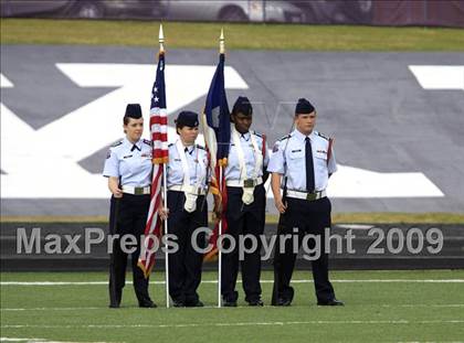 Thumbnail 3 in Navasota vs. Gilmer (Texas 3A Region 3 D1 Playoffs)  photogallery.