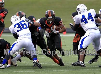 Thumbnail 1 in Navasota vs. Gilmer (Texas 3A Region 3 D1 Playoffs)  photogallery.