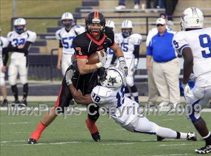 Thumbnail 2 in Navasota vs. Gilmer (Texas 3A Region 3 D1 Playoffs)  photogallery.