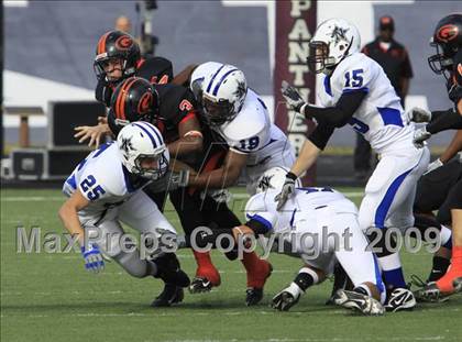 Thumbnail 2 in Navasota vs. Gilmer (Texas 3A Region 3 D1 Playoffs)  photogallery.