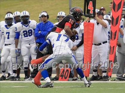 Thumbnail 1 in Navasota vs. Gilmer (Texas 3A Region 3 D1 Playoffs)  photogallery.