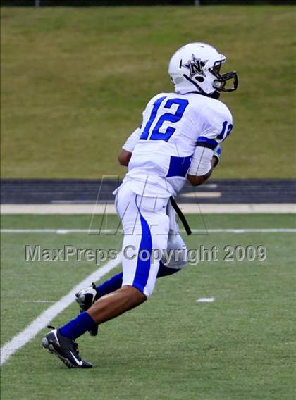 Thumbnail 1 in Navasota vs. Gilmer (Texas 3A Region 3 D1 Playoffs)  photogallery.