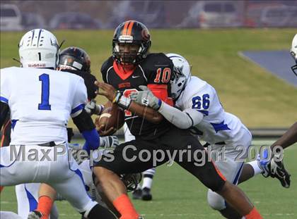 Thumbnail 3 in Navasota vs. Gilmer (Texas 3A Region 3 D1 Playoffs)  photogallery.