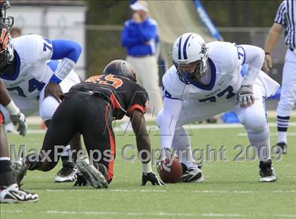 Thumbnail 3 in Navasota vs. Gilmer (Texas 3A Region 3 D1 Playoffs)  photogallery.
