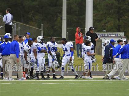Thumbnail 1 in Navasota vs. Gilmer (Texas 3A Region 3 D1 Playoffs)  photogallery.