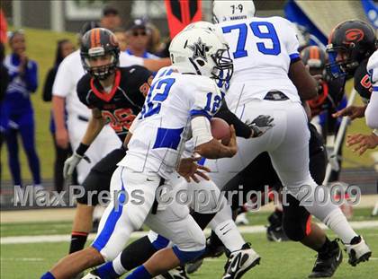 Thumbnail 1 in Navasota vs. Gilmer (Texas 3A Region 3 D1 Playoffs)  photogallery.