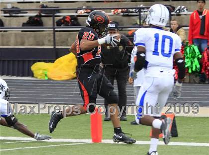 Thumbnail 1 in Navasota vs. Gilmer (Texas 3A Region 3 D1 Playoffs)  photogallery.