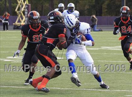 Thumbnail 1 in Navasota vs. Gilmer (Texas 3A Region 3 D1 Playoffs)  photogallery.