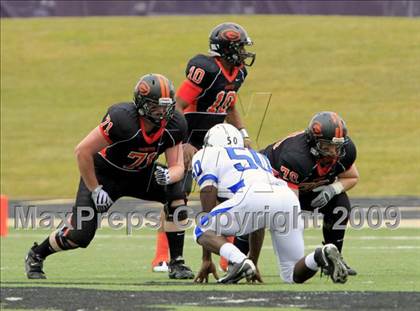 Thumbnail 2 in Navasota vs. Gilmer (Texas 3A Region 3 D1 Playoffs)  photogallery.