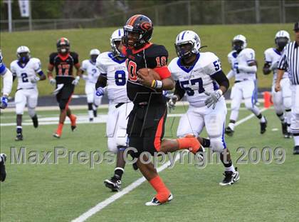 Thumbnail 3 in Navasota vs. Gilmer (Texas 3A Region 3 D1 Playoffs)  photogallery.