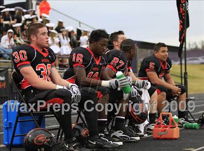 Thumbnail 1 in Navasota vs. Gilmer (Texas 3A Region 3 D1 Playoffs)  photogallery.