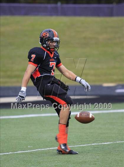 Thumbnail 2 in Navasota vs. Gilmer (Texas 3A Region 3 D1 Playoffs)  photogallery.