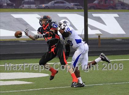 Thumbnail 1 in Navasota vs. Gilmer (Texas 3A Region 3 D1 Playoffs)  photogallery.