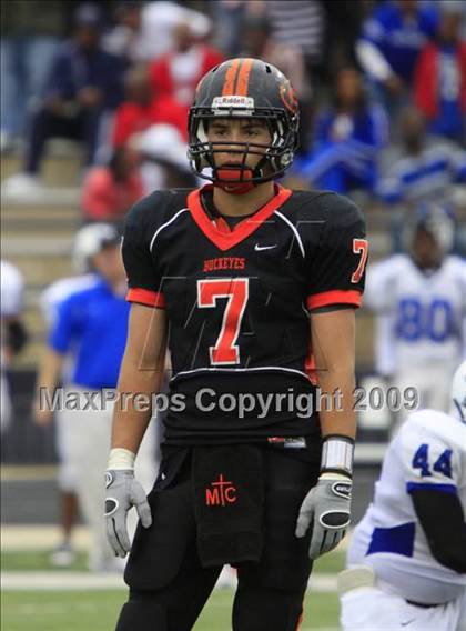 Thumbnail 1 in Navasota vs. Gilmer (Texas 3A Region 3 D1 Playoffs)  photogallery.