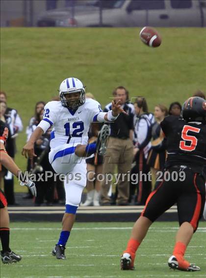 Thumbnail 3 in Navasota vs. Gilmer (Texas 3A Region 3 D1 Playoffs)  photogallery.