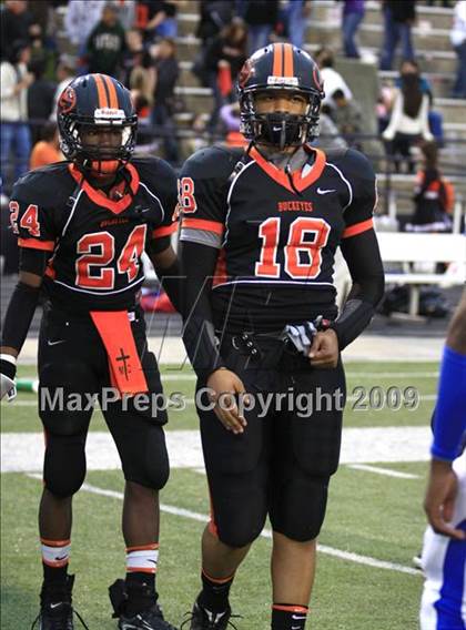 Thumbnail 3 in Navasota vs. Gilmer (Texas 3A Region 3 D1 Playoffs)  photogallery.