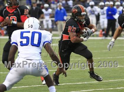 Thumbnail 3 in Navasota vs. Gilmer (Texas 3A Region 3 D1 Playoffs)  photogallery.
