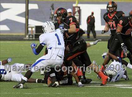 Thumbnail 2 in Navasota vs. Gilmer (Texas 3A Region 3 D1 Playoffs)  photogallery.