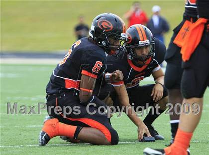 Thumbnail 2 in Navasota vs. Gilmer (Texas 3A Region 3 D1 Playoffs)  photogallery.