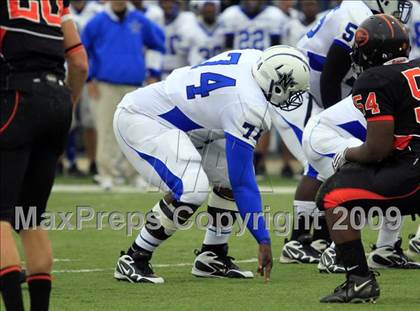 Thumbnail 3 in Navasota vs. Gilmer (Texas 3A Region 3 D1 Playoffs)  photogallery.
