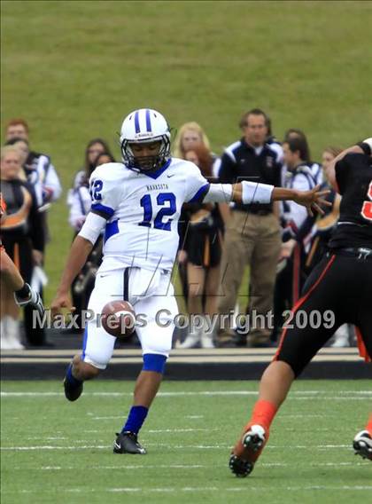Thumbnail 2 in Navasota vs. Gilmer (Texas 3A Region 3 D1 Playoffs)  photogallery.