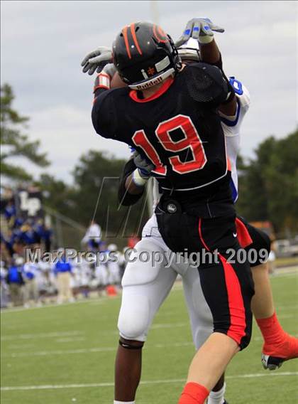 Thumbnail 2 in Navasota vs. Gilmer (Texas 3A Region 3 D1 Playoffs)  photogallery.