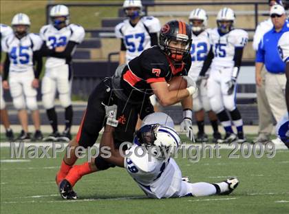 Thumbnail 3 in Navasota vs. Gilmer (Texas 3A Region 3 D1 Playoffs)  photogallery.