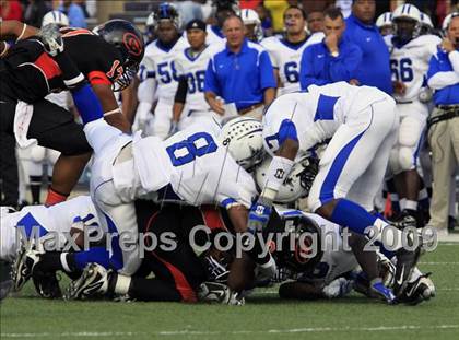 Thumbnail 2 in Navasota vs. Gilmer (Texas 3A Region 3 D1 Playoffs)  photogallery.
