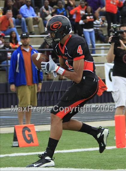 Thumbnail 2 in Navasota vs. Gilmer (Texas 3A Region 3 D1 Playoffs)  photogallery.