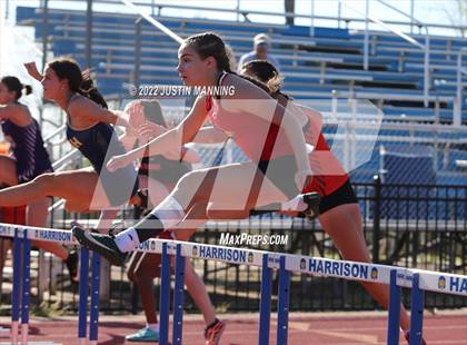 Thumbnail 3 in AAA 4A Regional Track & Field Meet photogallery.