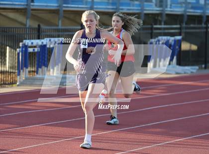 Thumbnail 1 in AAA 4A Regional Track & Field Meet photogallery.