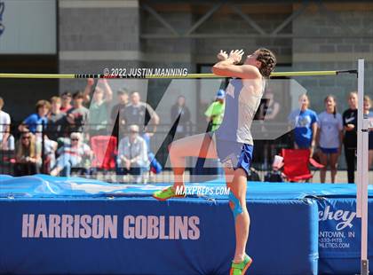 Thumbnail 3 in AAA 4A Regional Track & Field Meet photogallery.