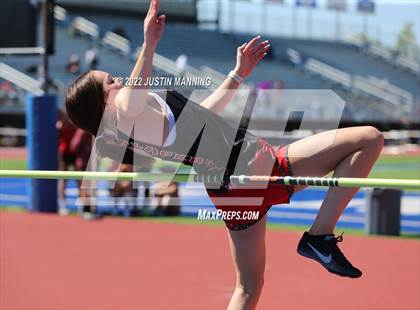 Thumbnail 2 in AAA 4A Regional Track & Field Meet photogallery.