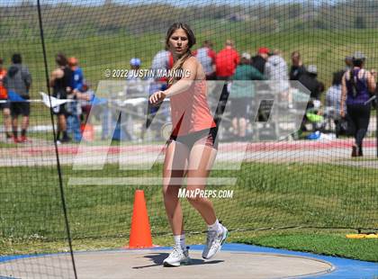 Thumbnail 3 in AAA 4A Regional Track & Field Meet photogallery.