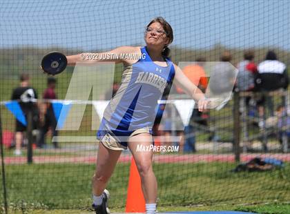 Thumbnail 2 in AAA 4A Regional Track & Field Meet photogallery.