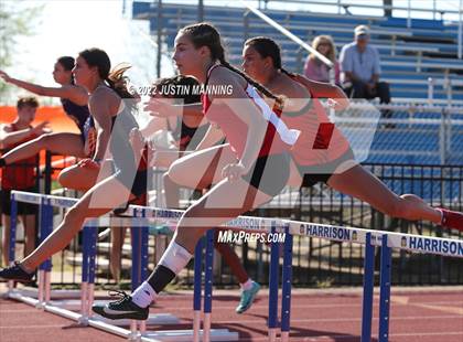 Thumbnail 1 in AAA 4A Regional Track & Field Meet photogallery.