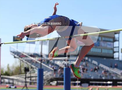 Thumbnail 1 in AAA 4A Regional Track & Field Meet photogallery.